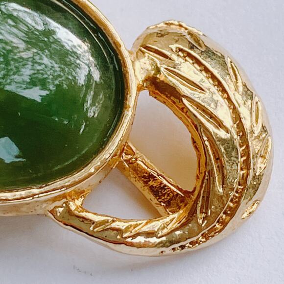 VTG 1960s Gemstone Cat Brooch Nephrite Jade Cabochon Mid Century Gold Tone Pin - Picture 6 of 10